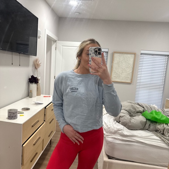 Brandy Melville malibu long sleeve - Picture 9 of 9